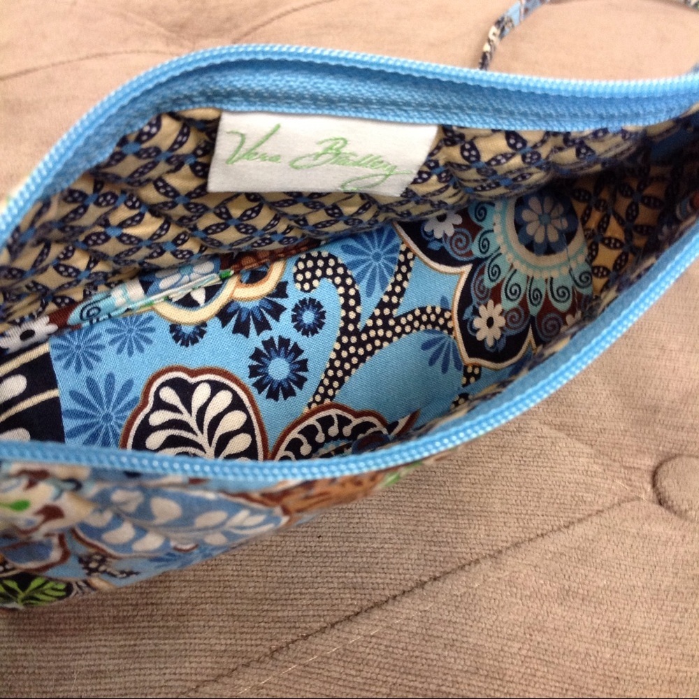 Vera Bradley Purse - Picture 3 of 4